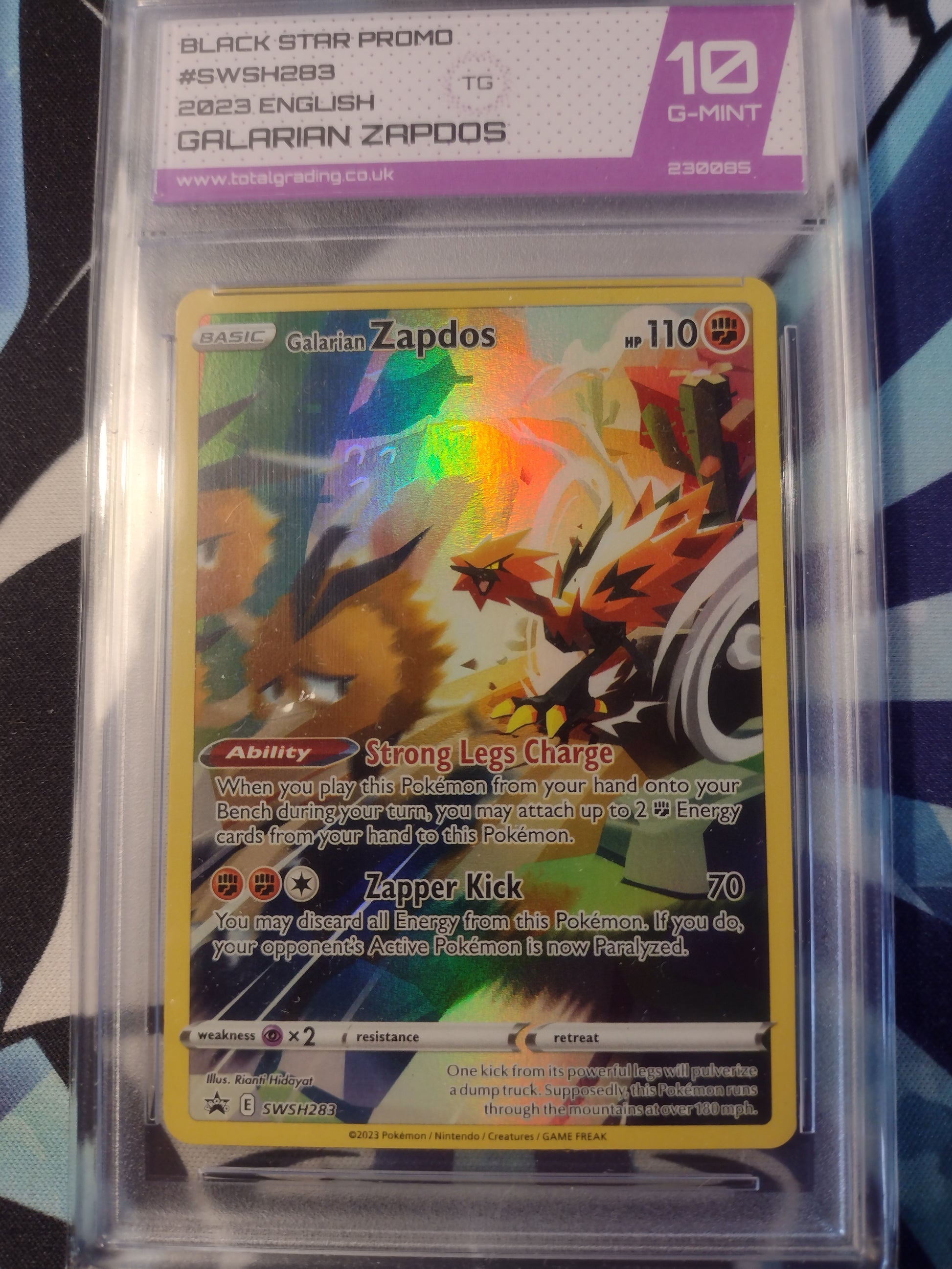 Galarian Zapdos SWSH283 Black Star Promo TG 10