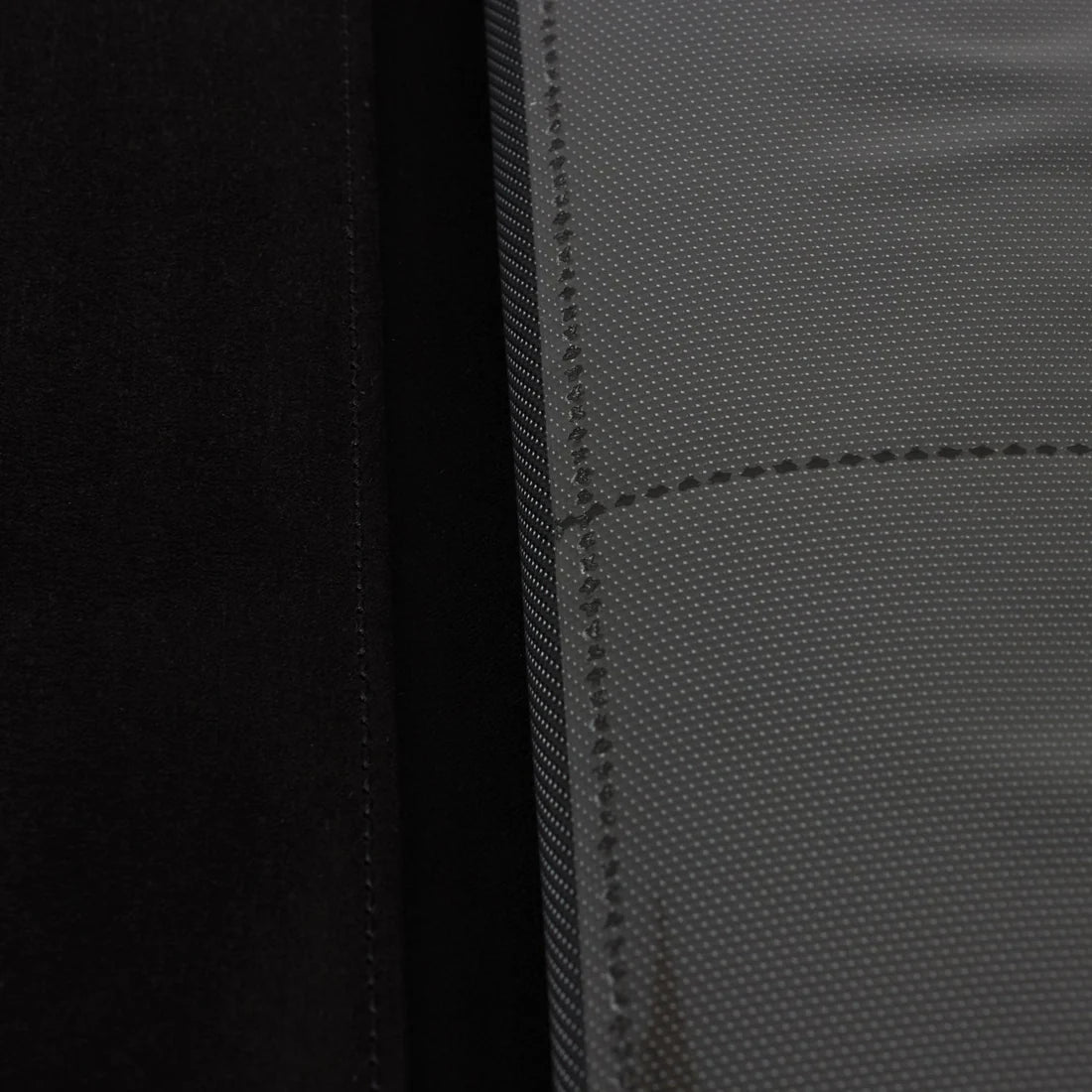 MintKeeper - 9 Pocket Premium Zip Trading Card Binder Close Up